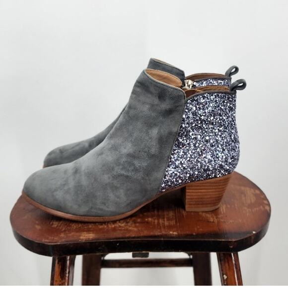 A Anthropologie Sparkle Back Glitter Suede Ankle Booties Size 9 - Picture 2 of 12
